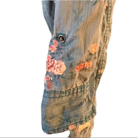 Legacy Falls SMALL Shirt 100% Cotton Blue & Pink - Picture 4 of 5